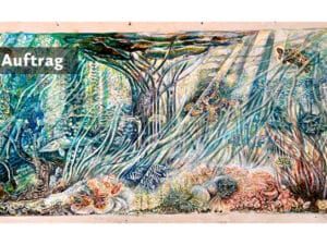 MU KIYAGA – ZWISCHEN DEN WELTEN - Original-Ölbild 140 x 260 cm, 2025, Ölfarbe, Schellack, Walnuss-Sud, mit Gummiarabicum aufgeklebte zerkleinerte Walnussschalen, irisierende Acrylfarbe, Glimmer auf Leinwand (mit Ösen zum Hängen – ohne Keilrahmen)